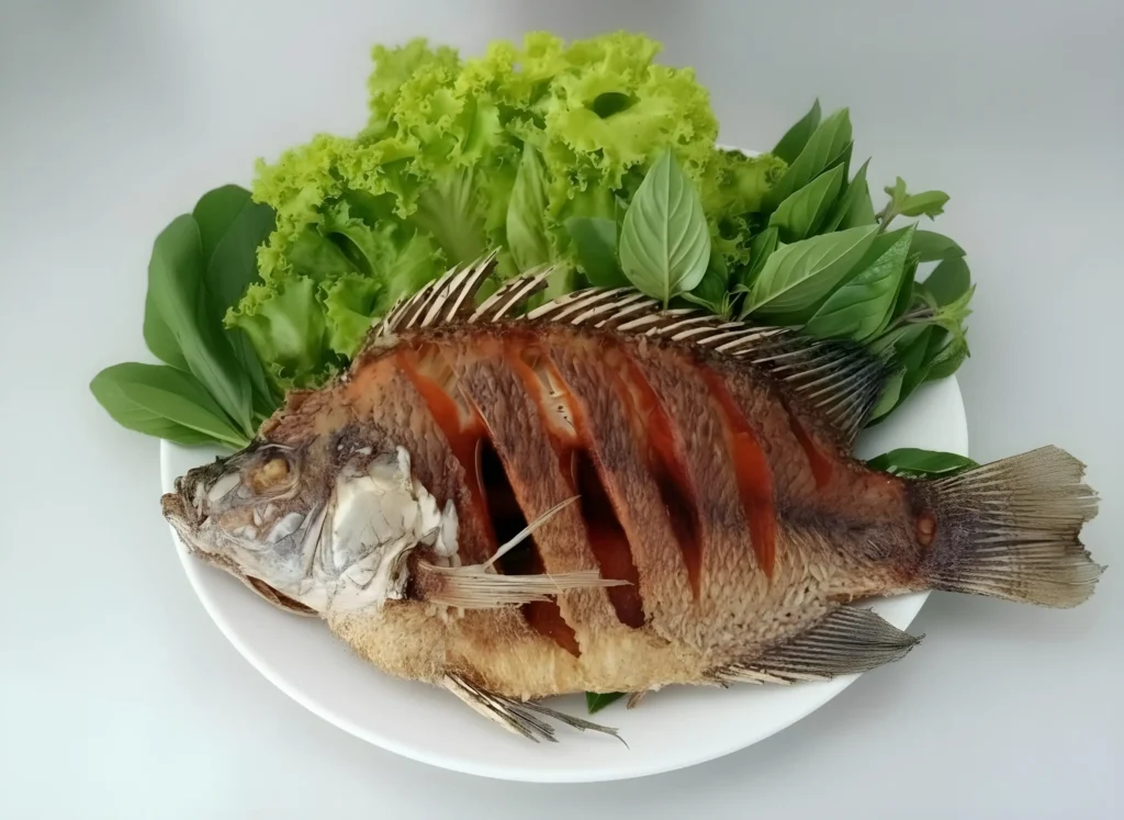 ปลานิลทอด 1 Pla Nin Thot (Web H)