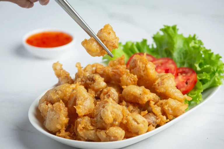 fried-chicken-tendon-serve-with-sauce (1) (Web H)
