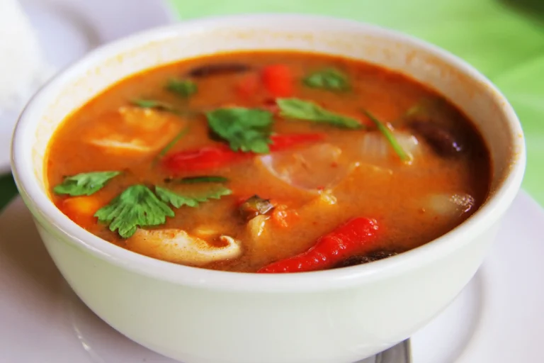 thai-curry-1736806 (Web H)