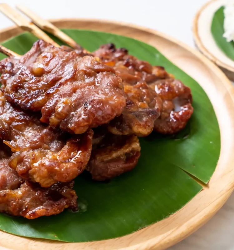 grilled-skewered-milk-pork-with-white-sticky-rice (1) (Web H)